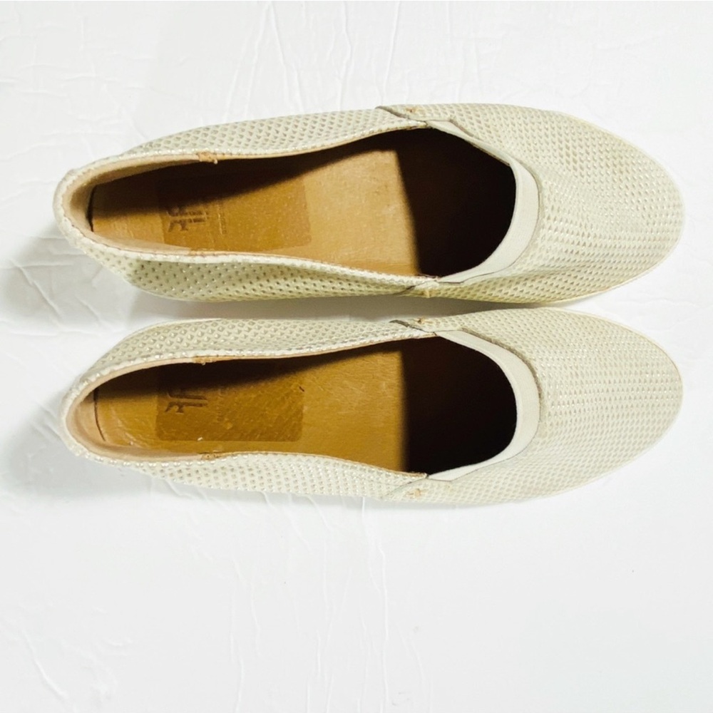 Frye Melanie Diamond Embossed Leather Sneaker Flat Slip On Women’s Size 7